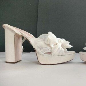 Loeffler Randall Camellia White Pleated Bow Heel  SIZE 7  Retail $395